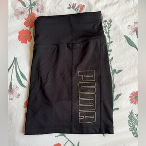🩷 Puma Spandex Shorts 🩷